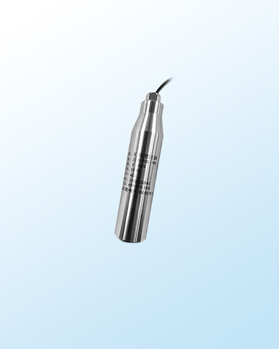 投入式液位计通常由测量杆、承载部件、信号传输线缆和电子显示器组成。